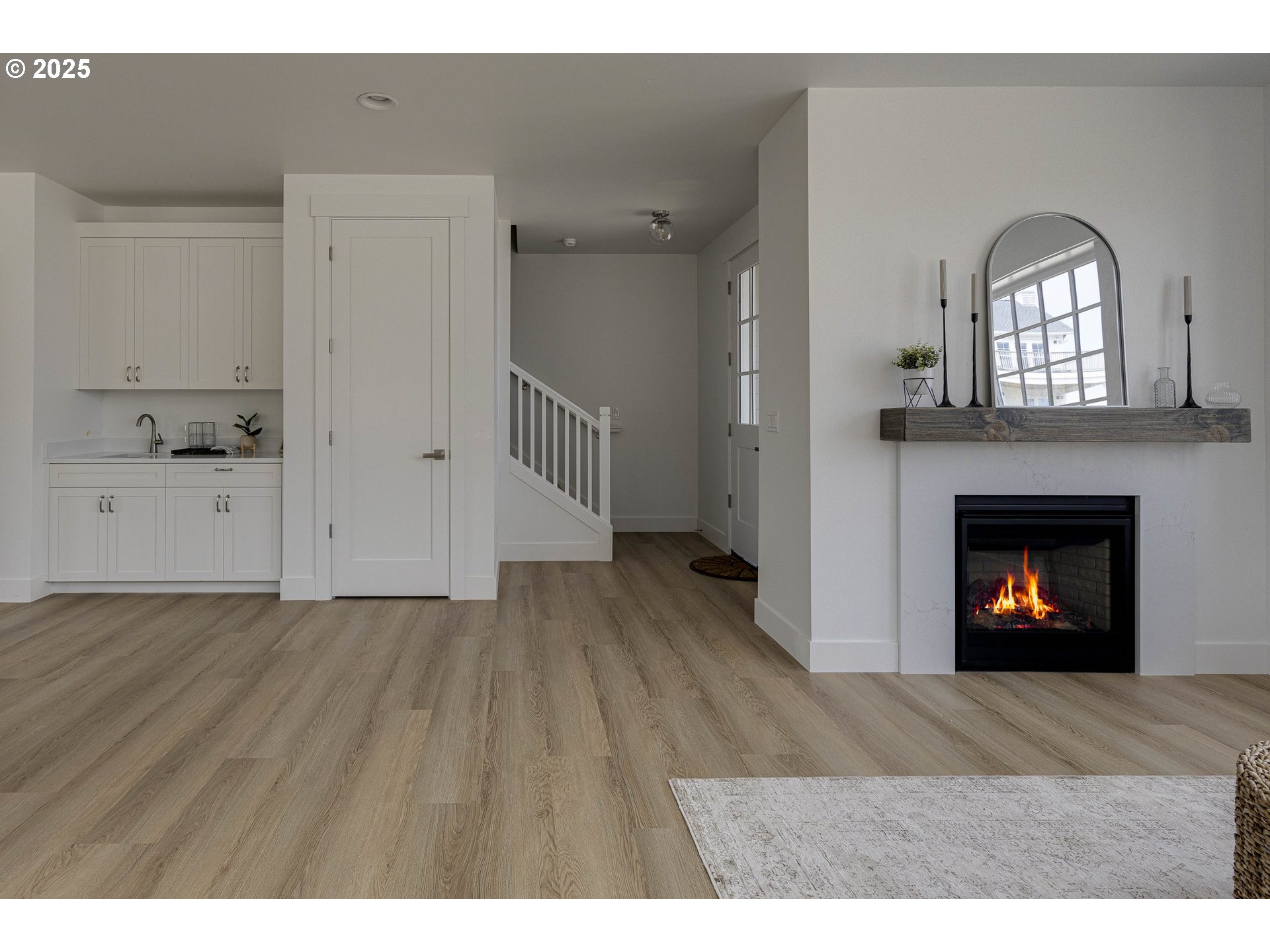 419 NE MOONWAKE LN 17