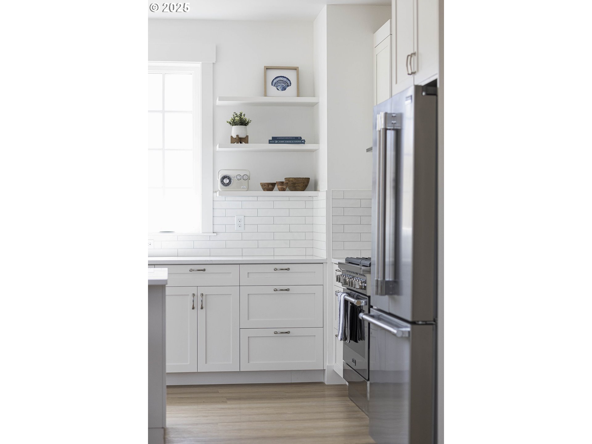 419 NE MOONWAKE LN 17