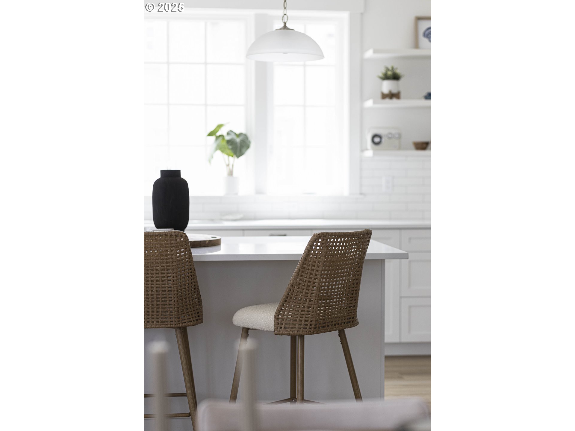 419 NE MOONWAKE LN 17