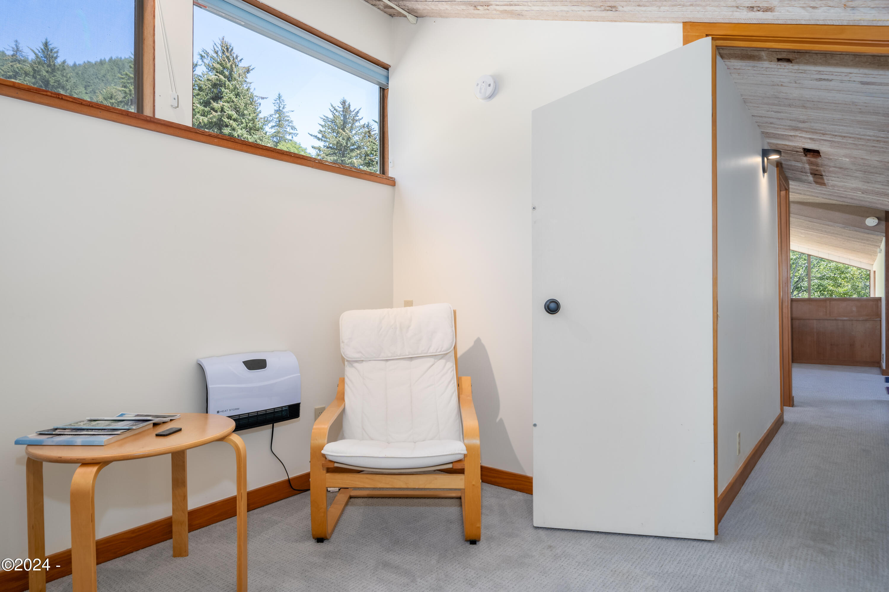 2555 Four Creeks Road