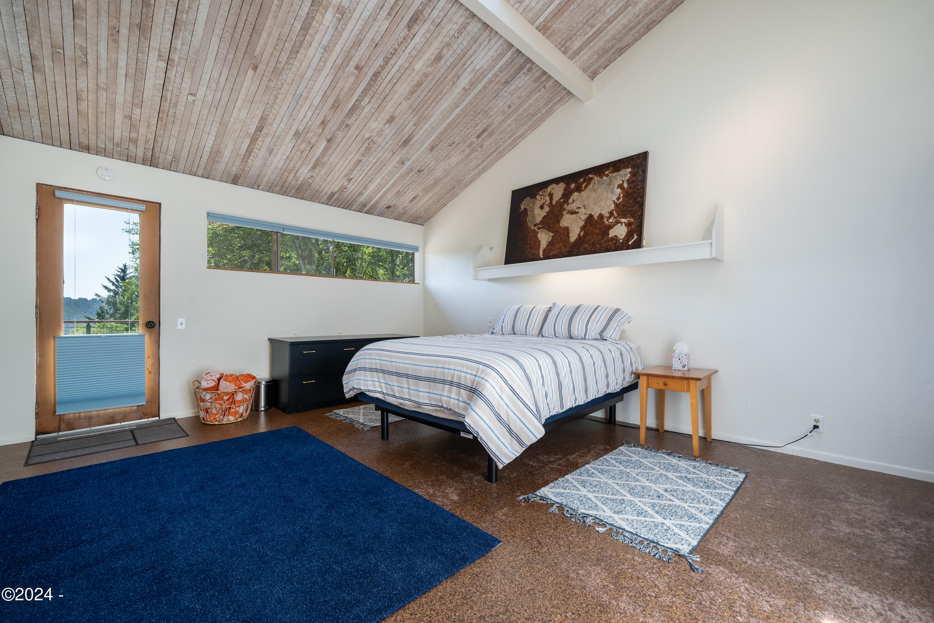 2555 Four Creeks Road