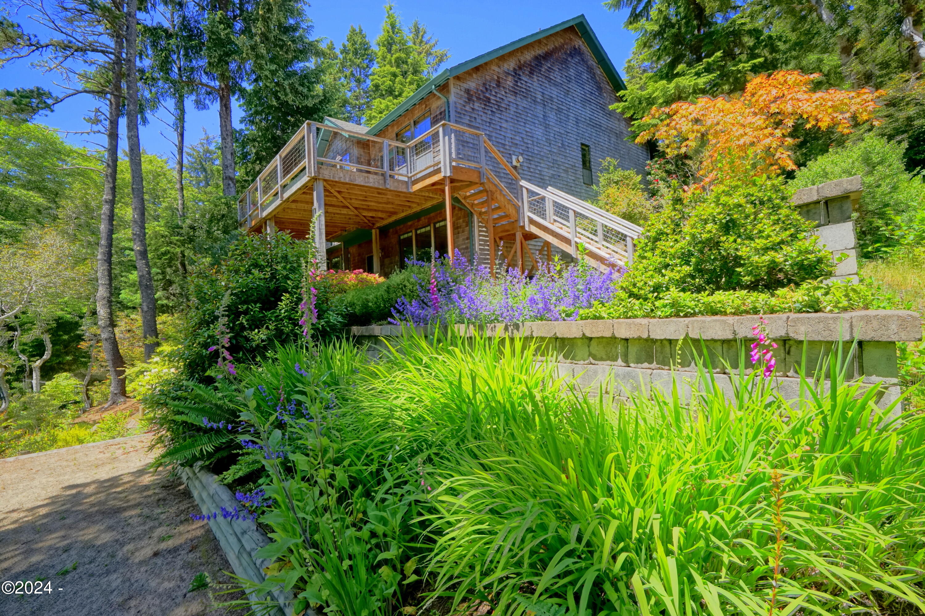 117 Salishan Drive