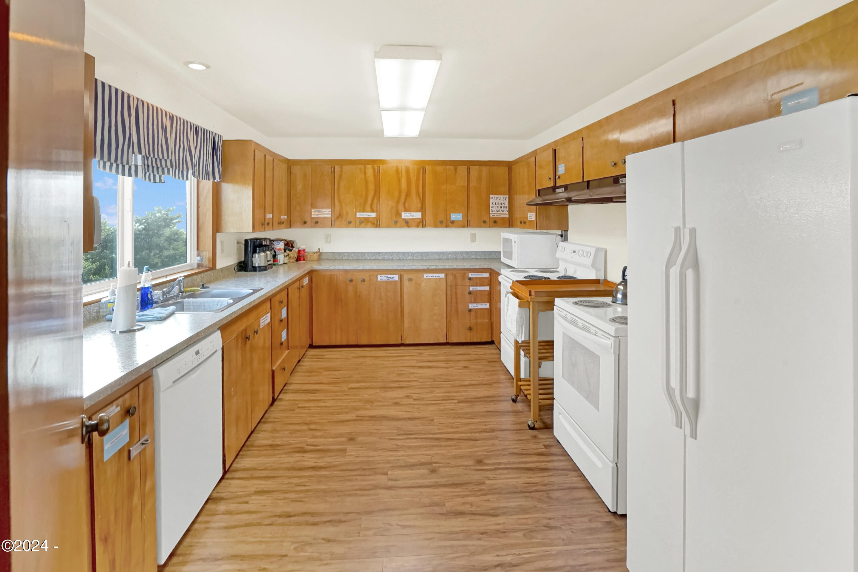 1713 NW Bayshore Drive