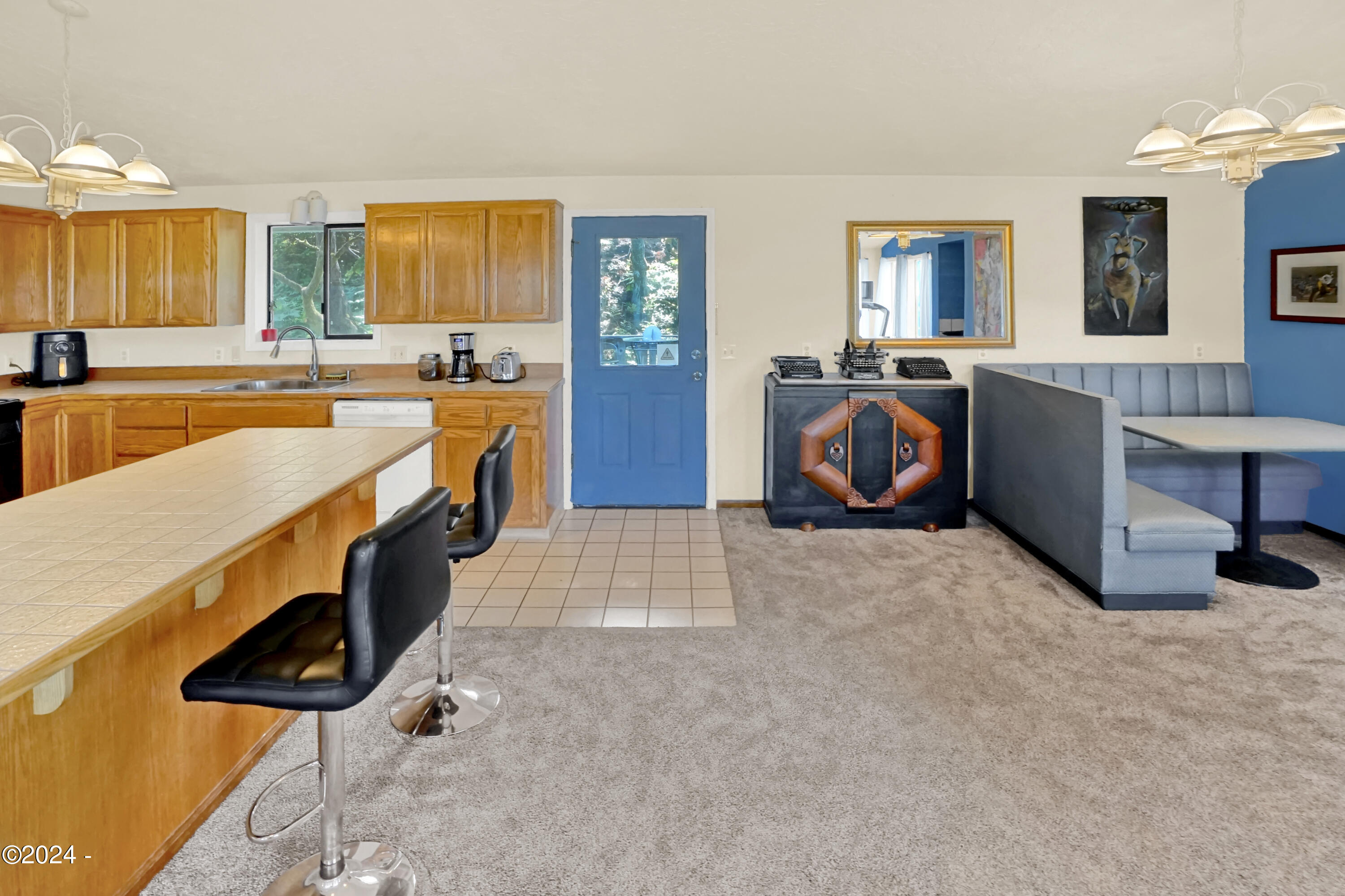 1713 NW Bayshore Drive