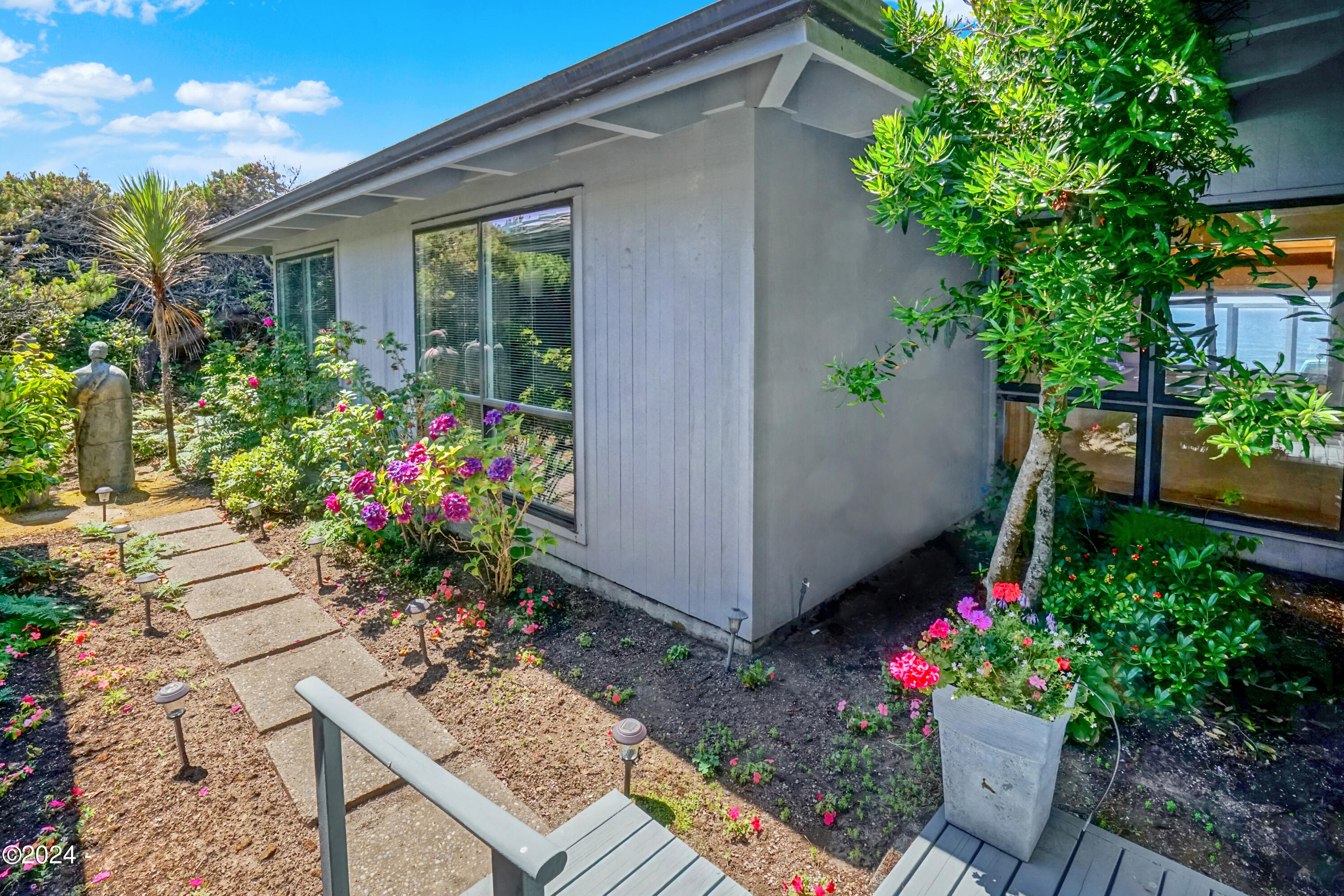 28 Spouting Whale Lane