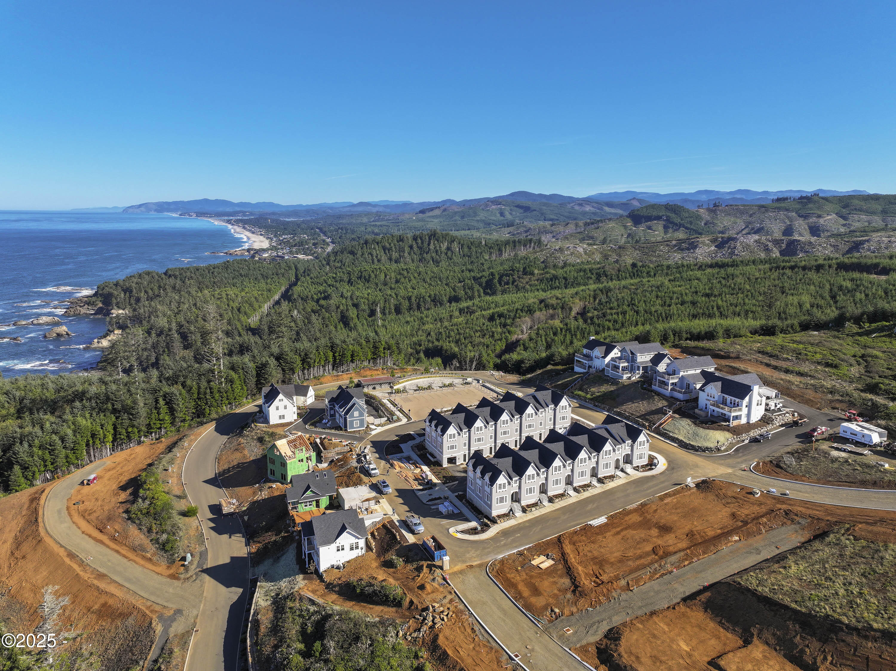 1152 NE Seascape Avenue, 13