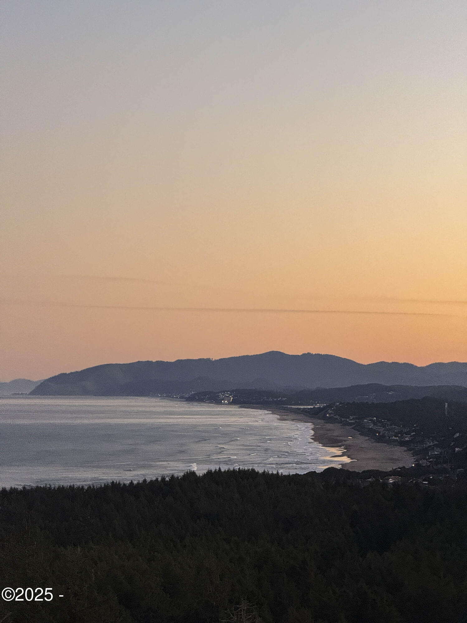 1152 NE Seascape Avenue, 13