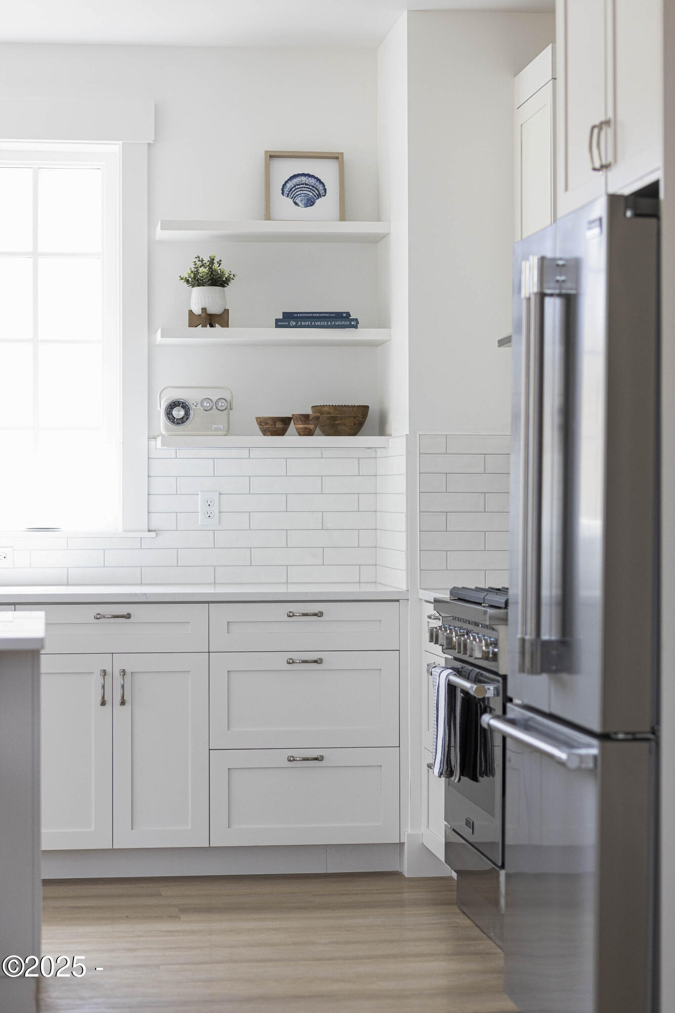 1152 NE Seascape Avenue, 13