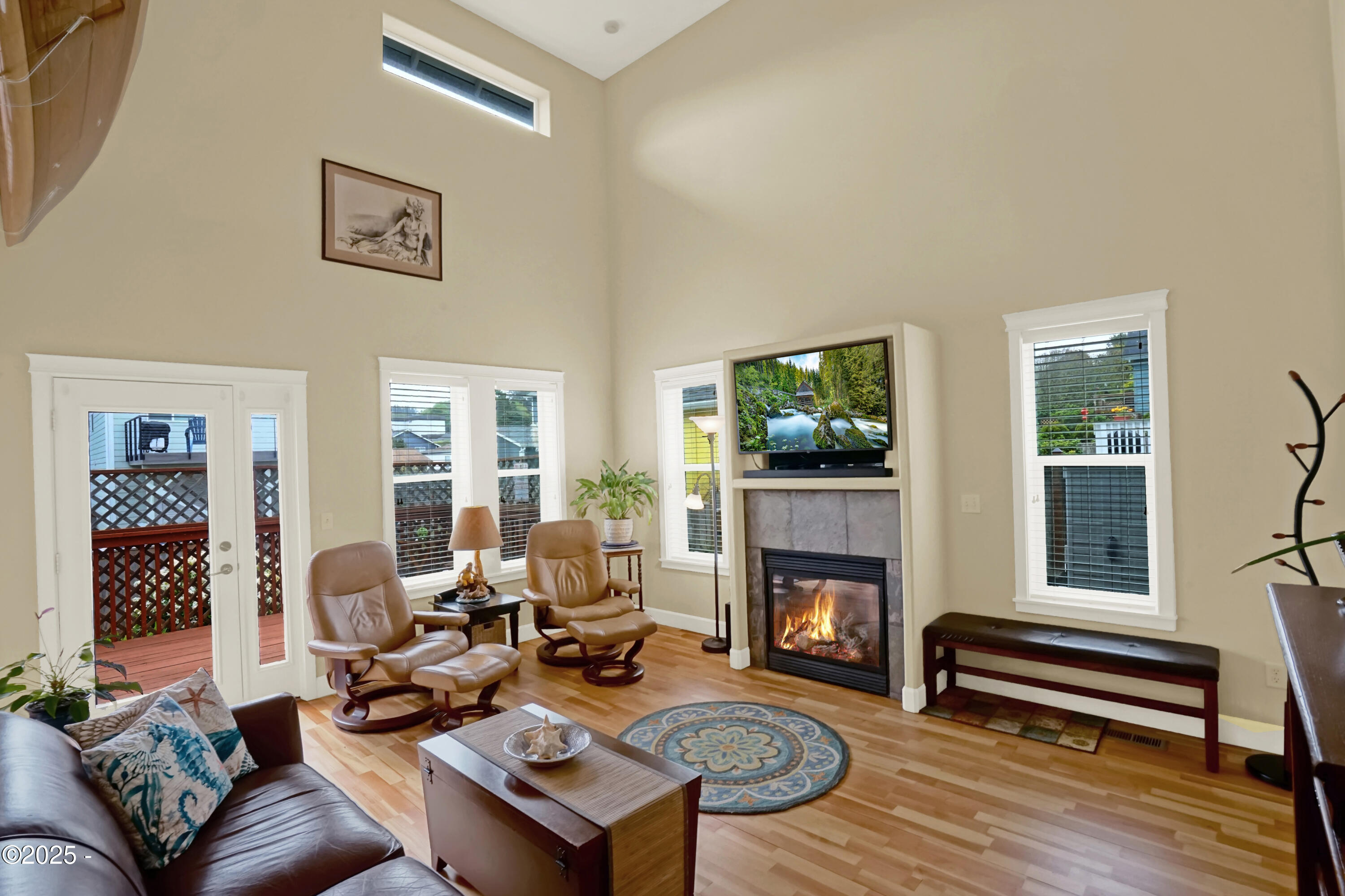 2146 NW Jetty Avenue