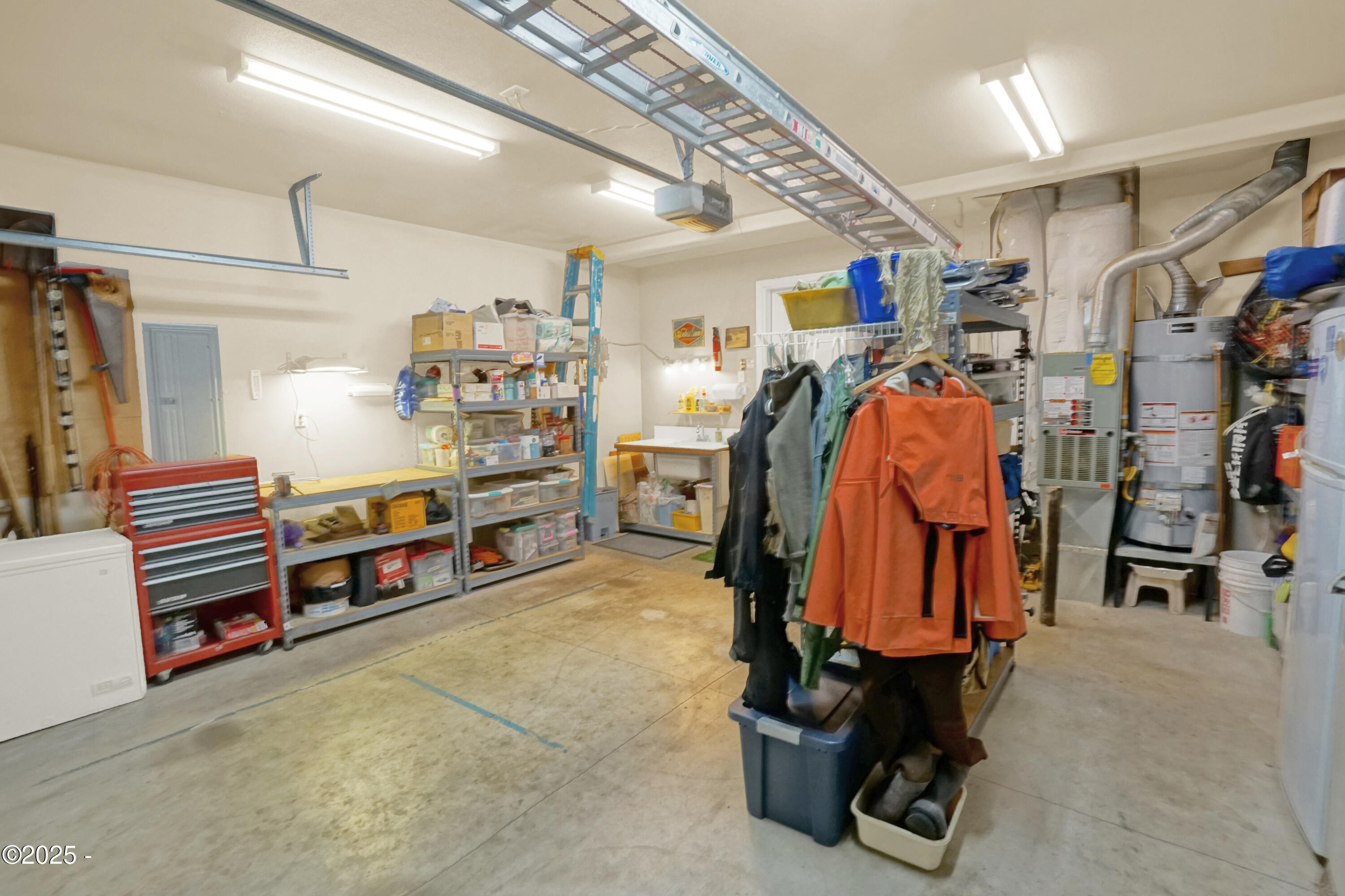 2146 NW Jetty Avenue