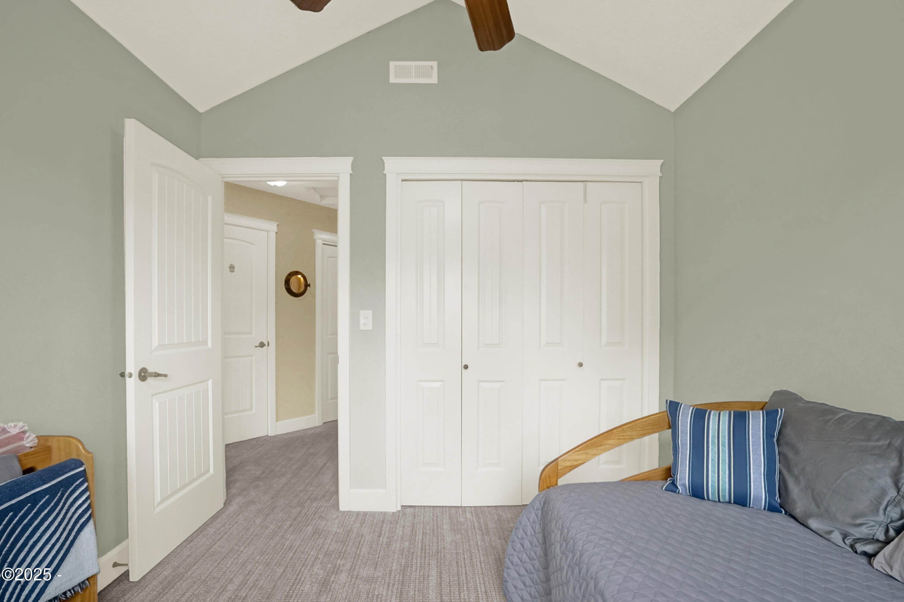 2146 NW Jetty Avenue