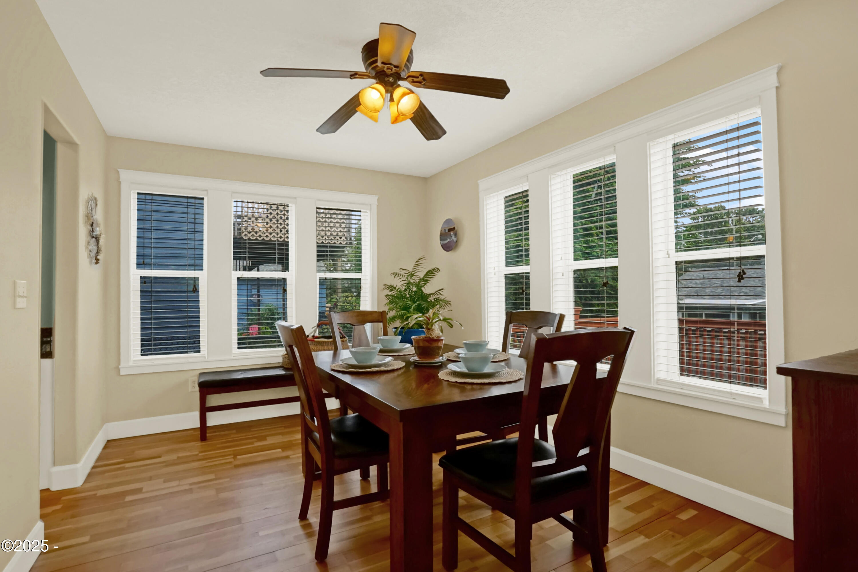 2146 NW Jetty Avenue