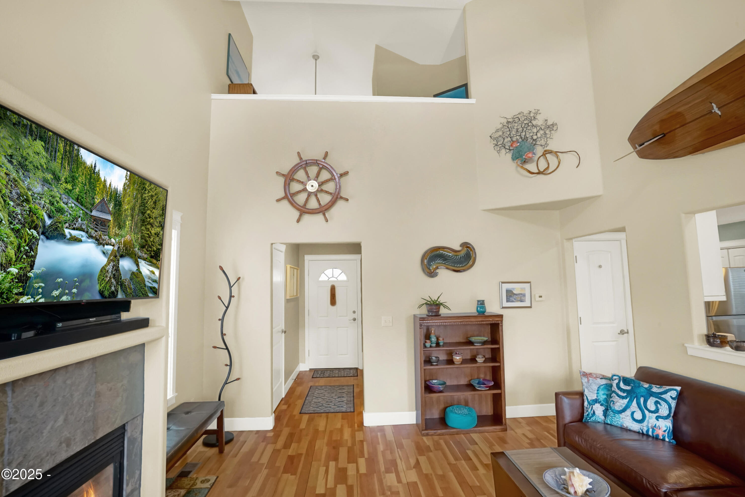 2146 NW Jetty Avenue