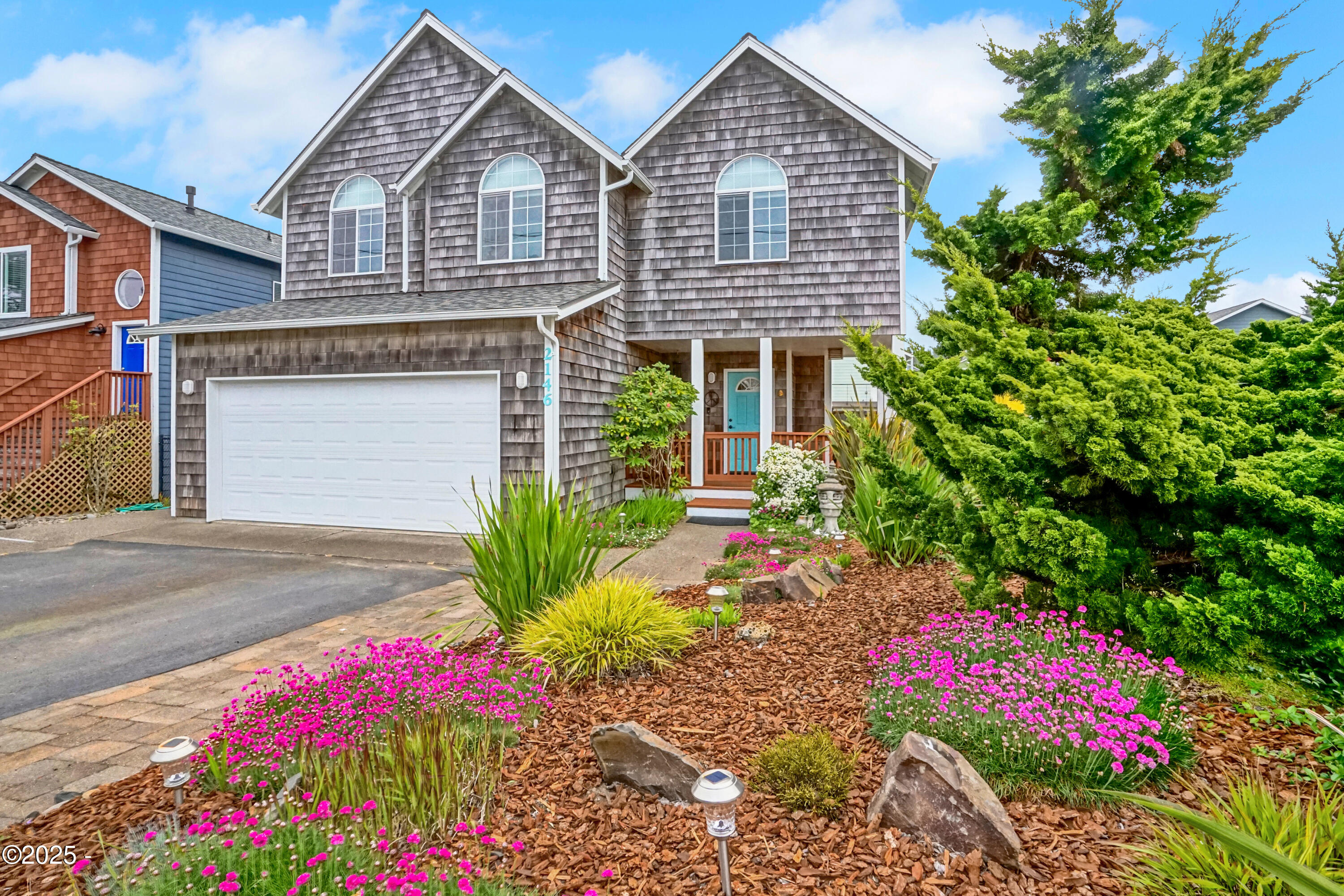 2146 NW Jetty Avenue