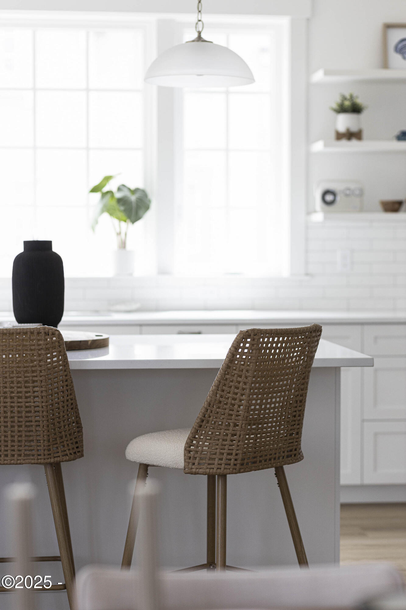 419 NE Moonwake Lane, 17