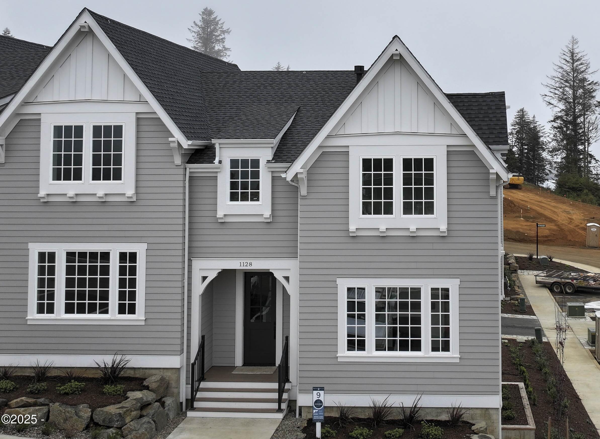 1128 NE Seascape Lane, 9