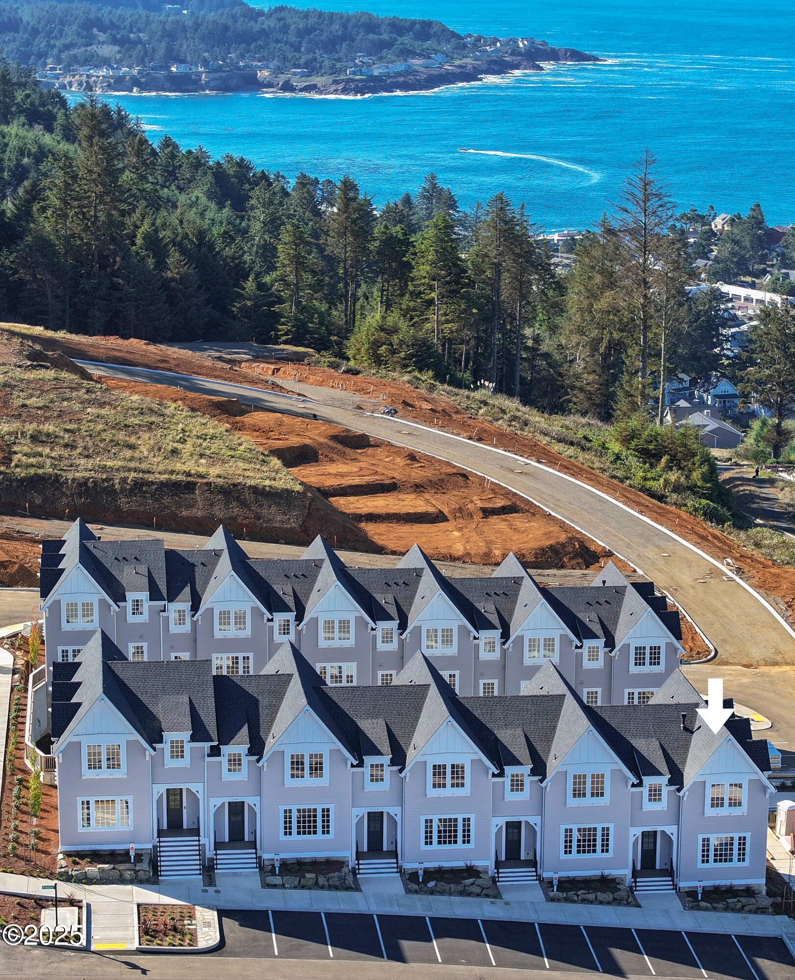 1128 NE Seascape Lane, 9