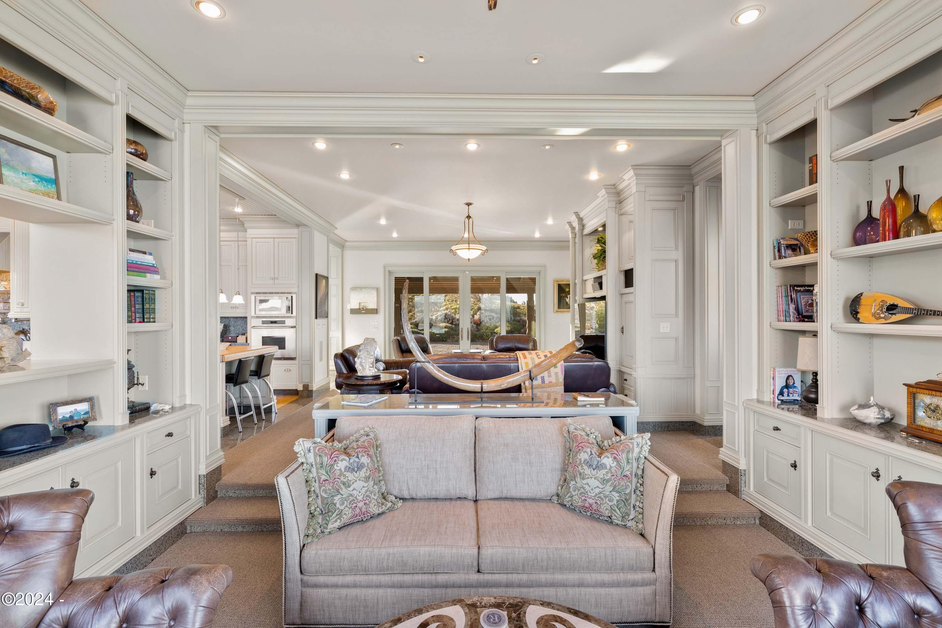 41900 Horizon View Avenue