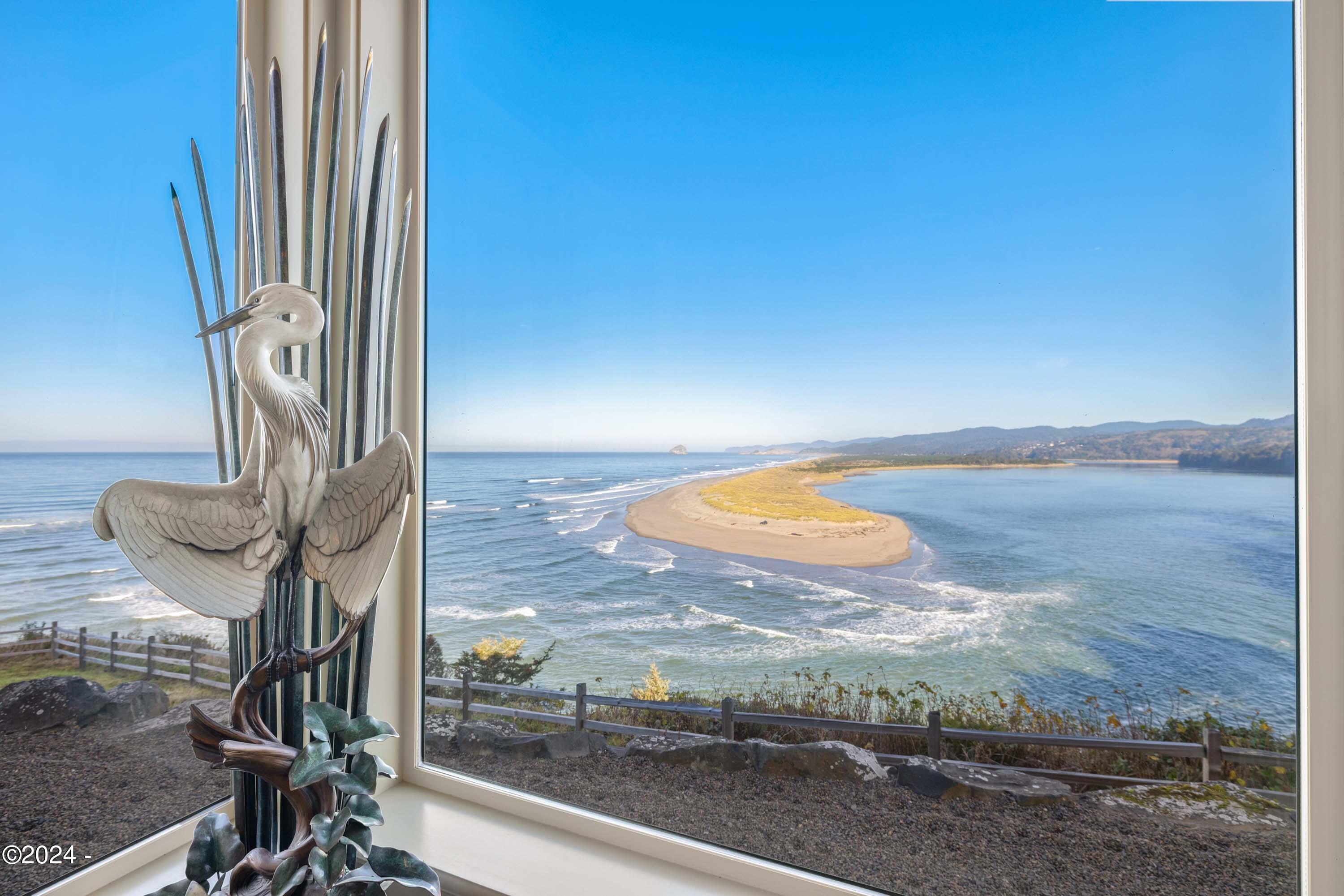 41900 Horizon View Avenue