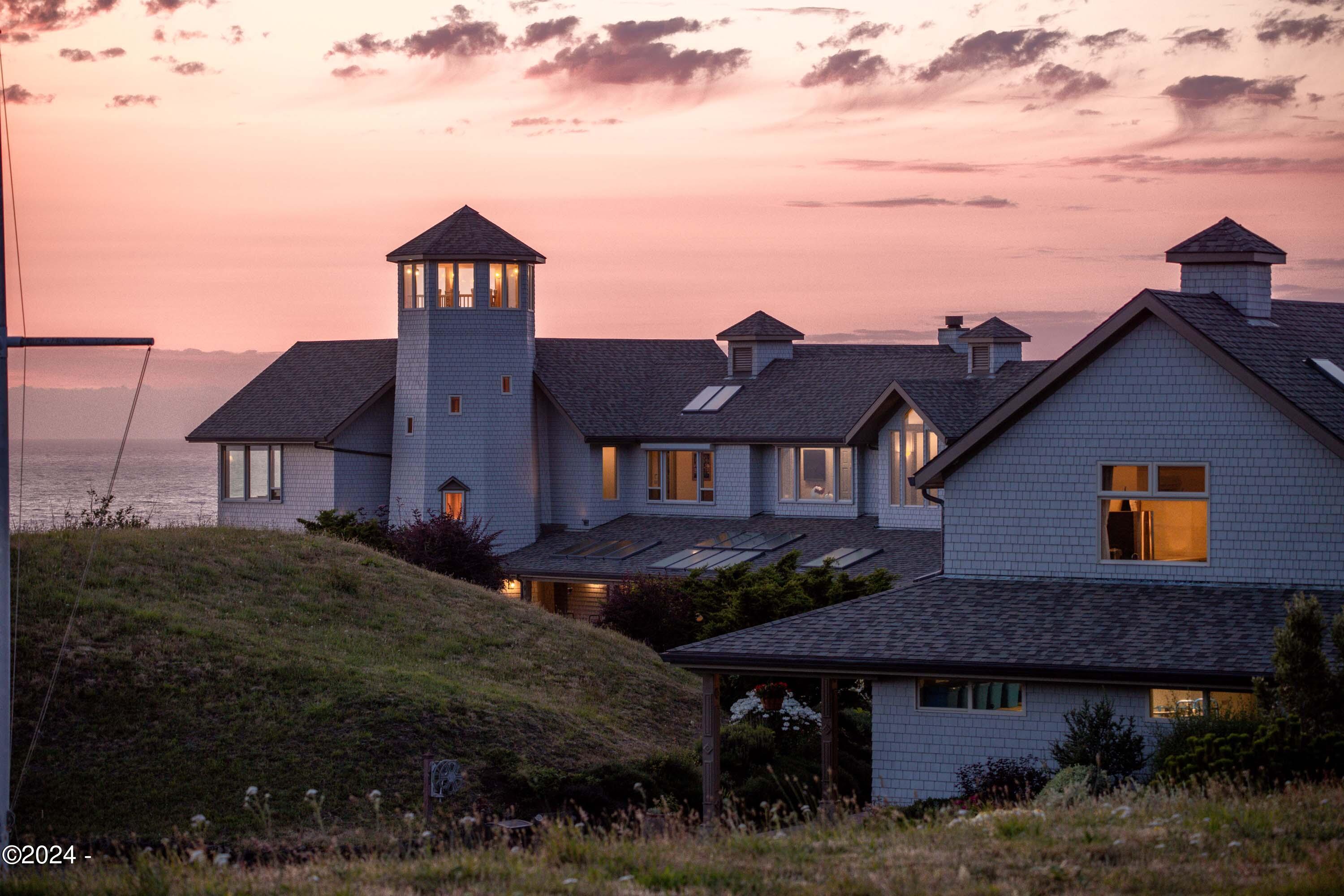 41900 Horizon View Avenue