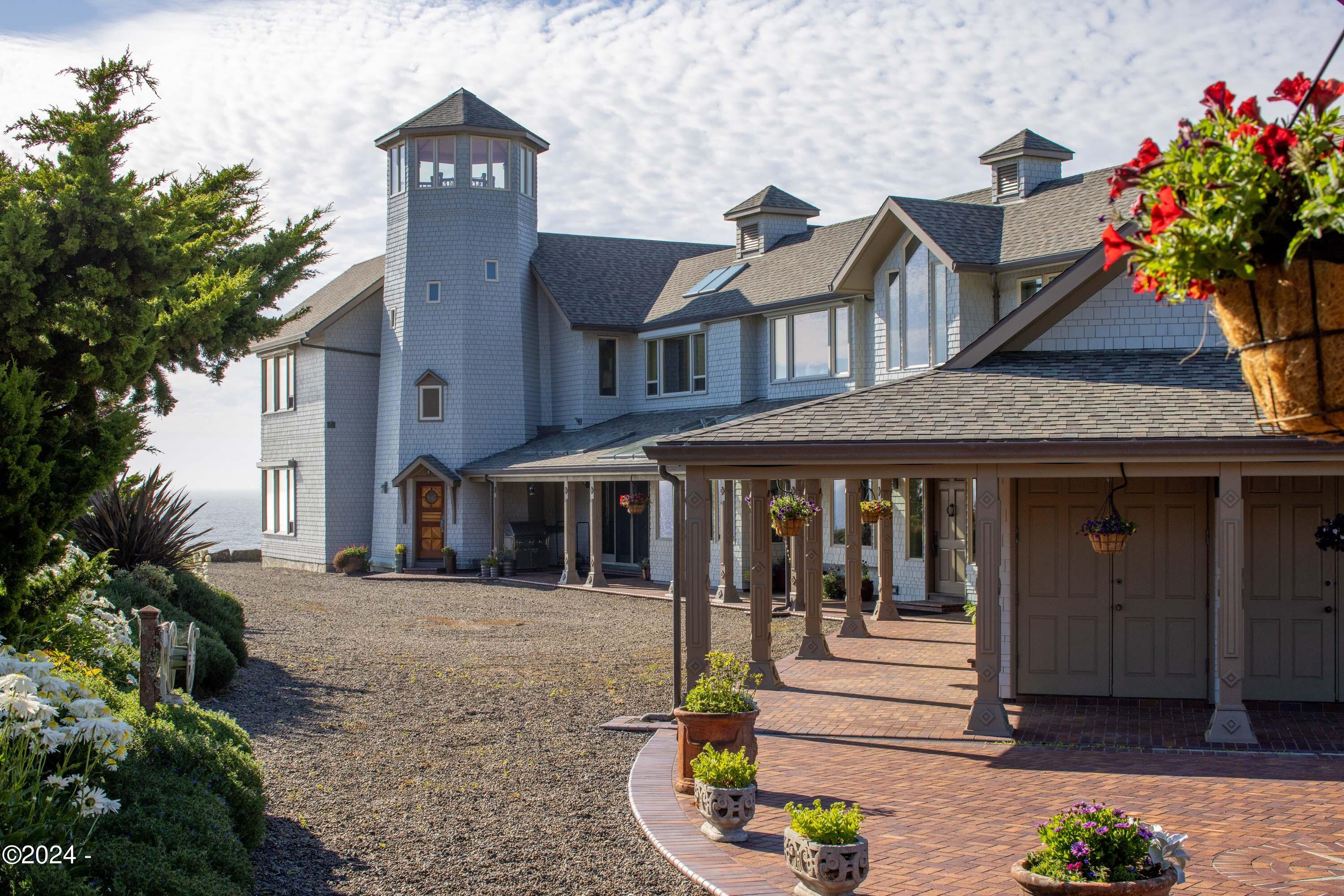 41900 Horizon View Avenue