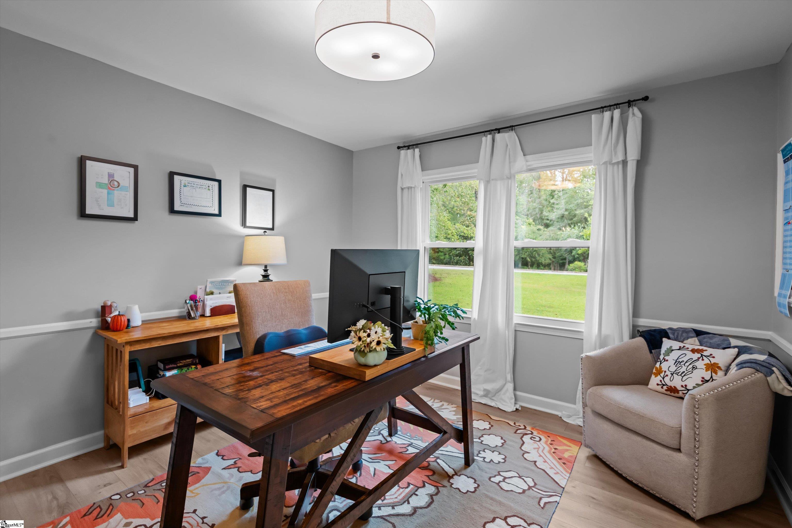 1012 Stratford Drive