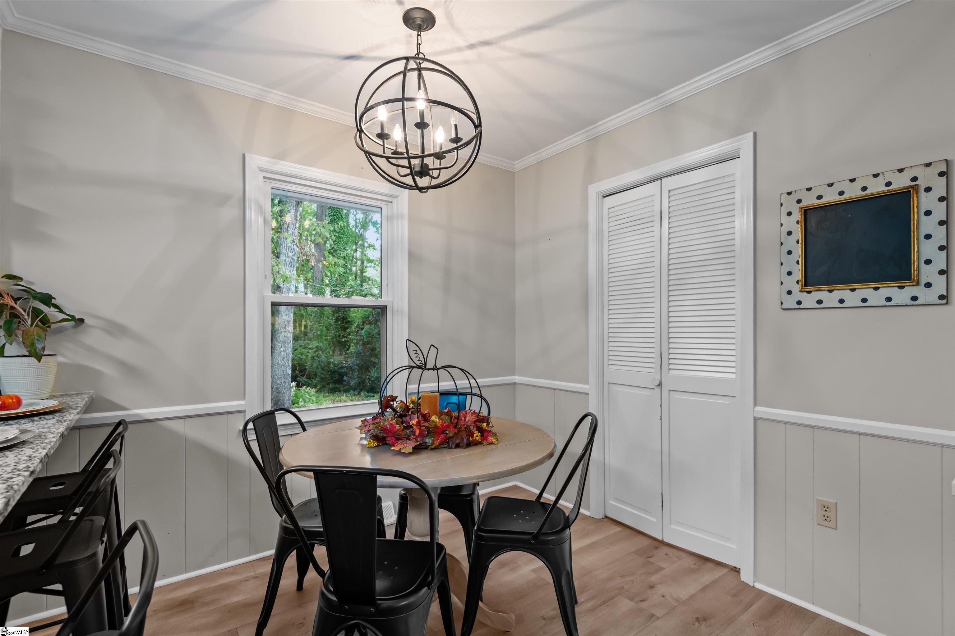 1012 Stratford Drive