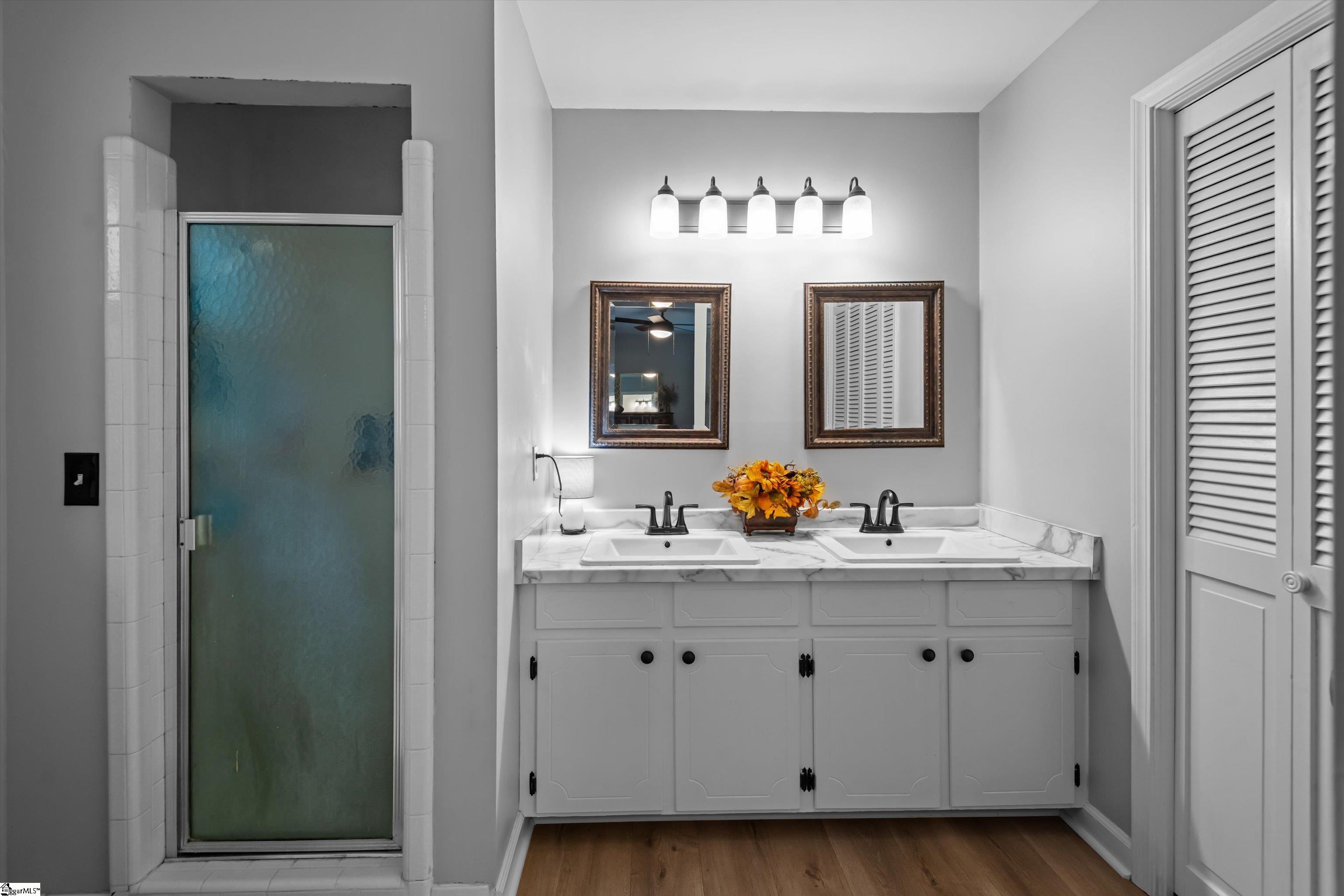 1012 Stratford Drive