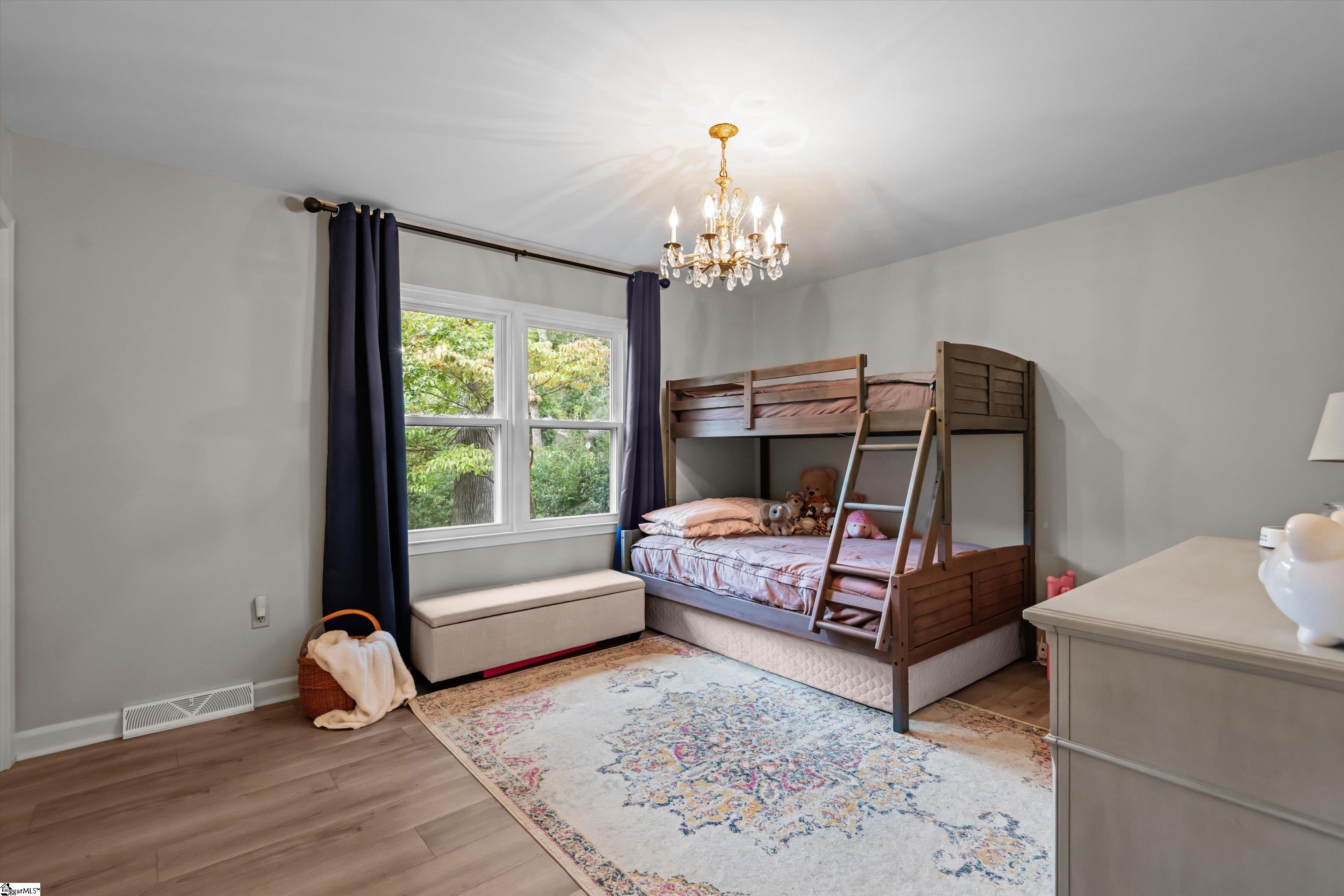 1012 Stratford Drive