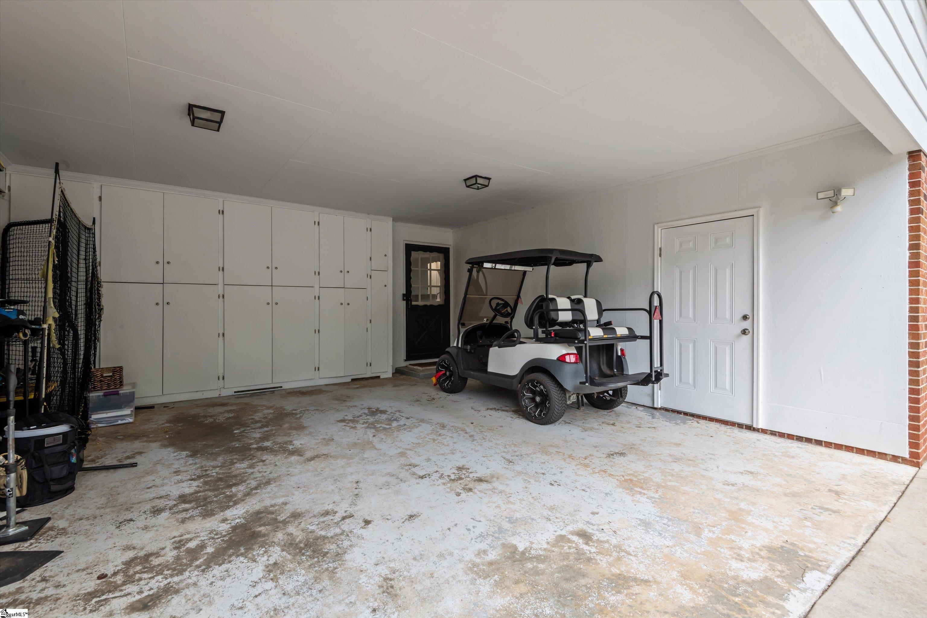 1012 Stratford Drive