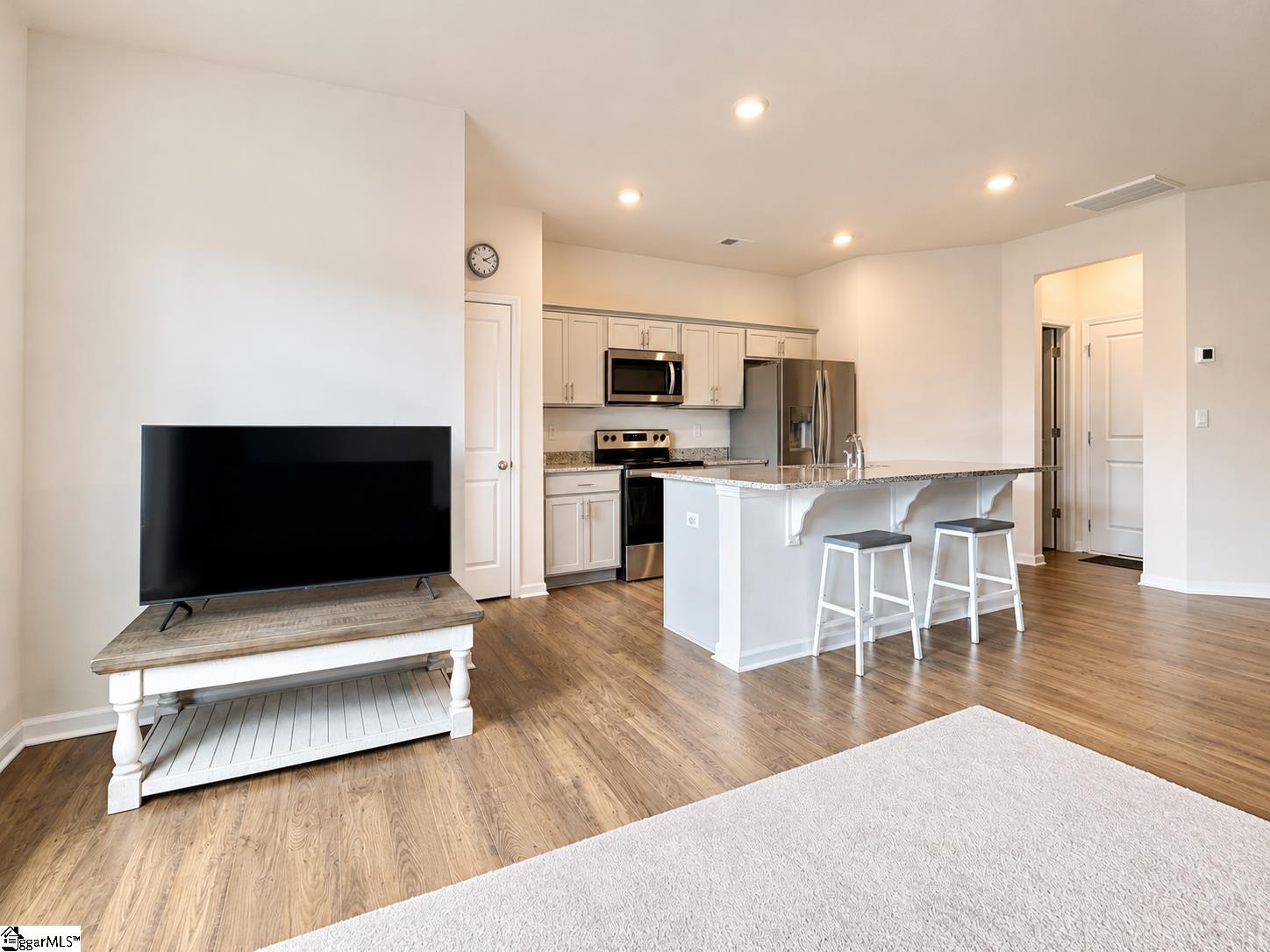 120 Sunriff Court