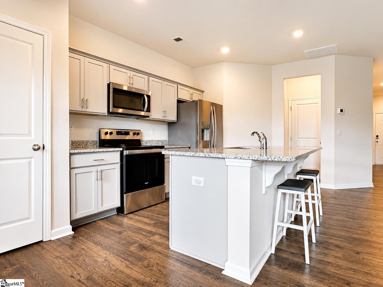 120 Sunriff Court