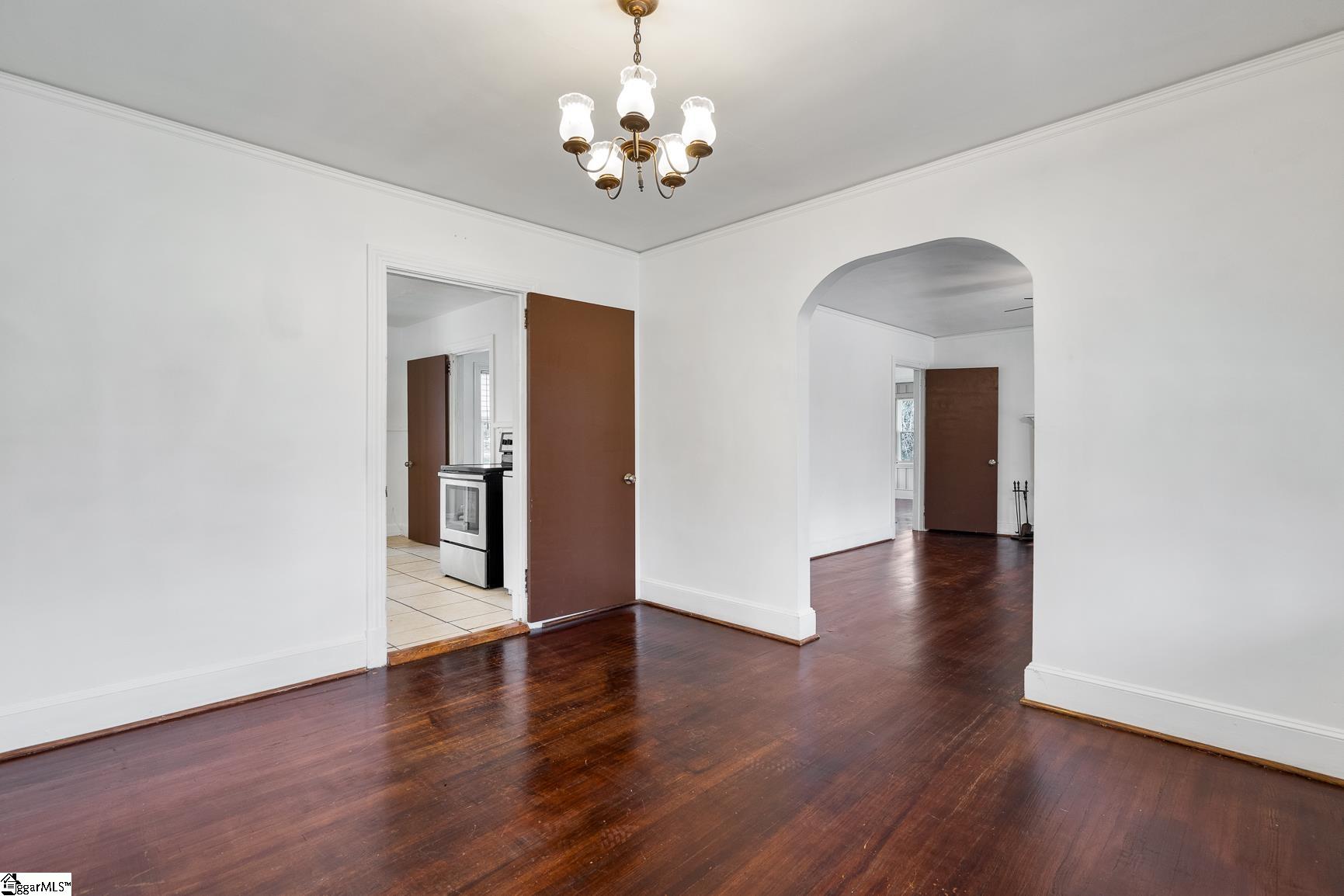 113 Brookside Circle