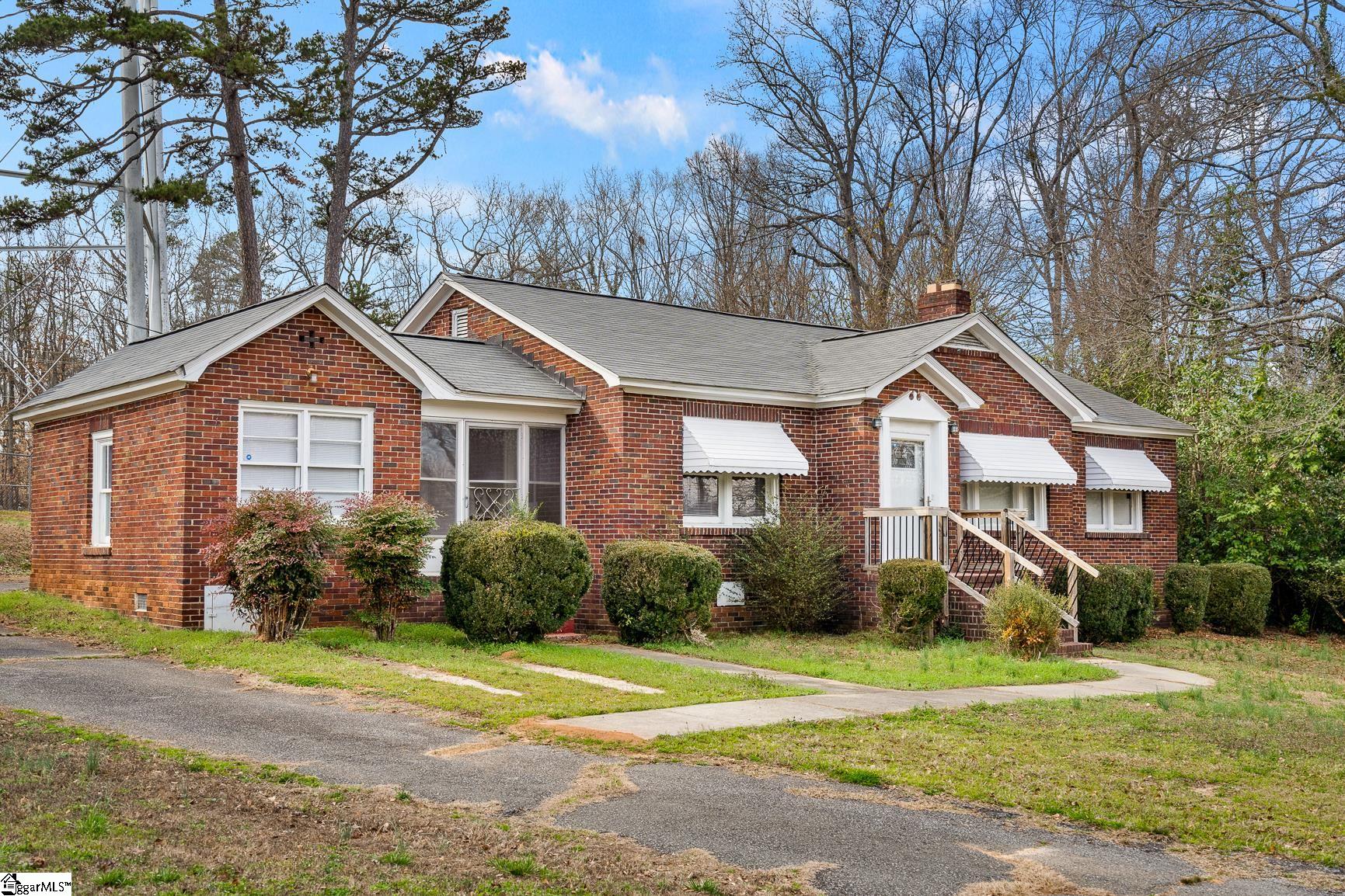 113 Brookside Circle