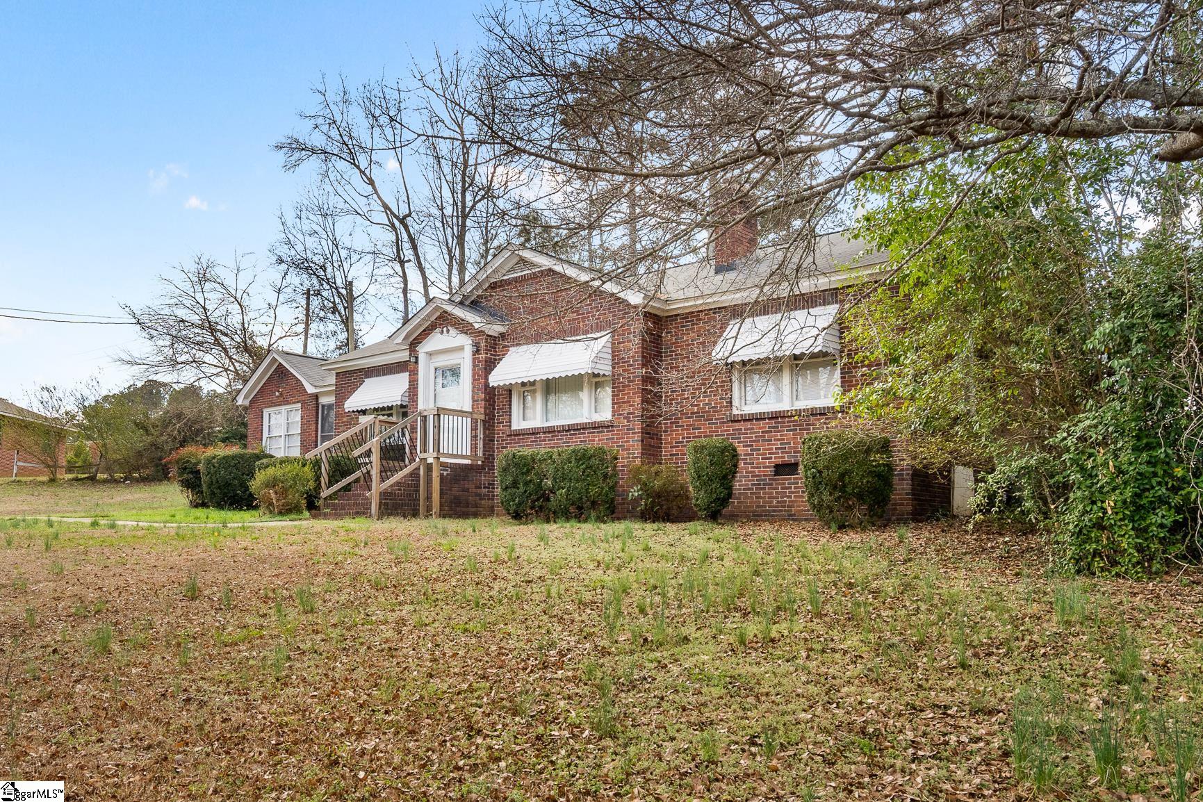 113 Brookside Circle