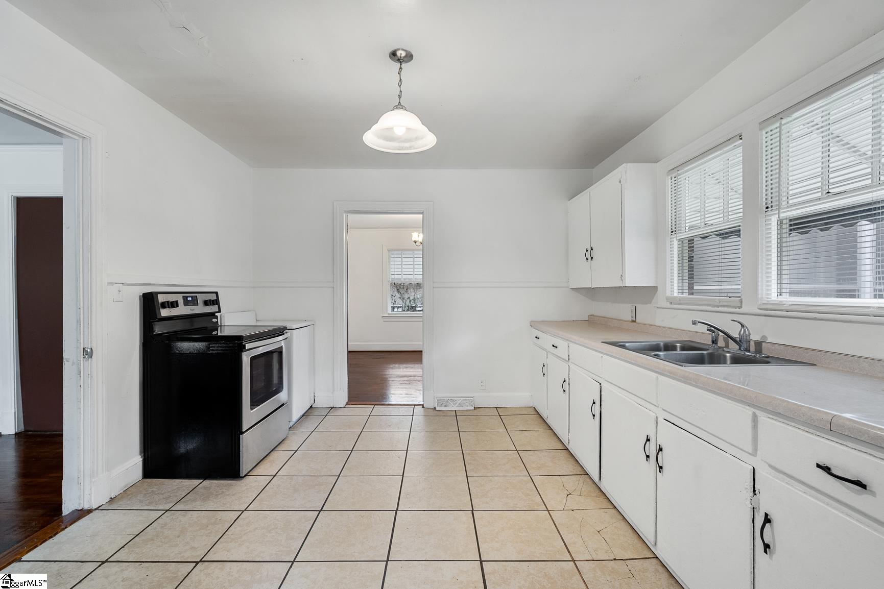 113 Brookside Circle