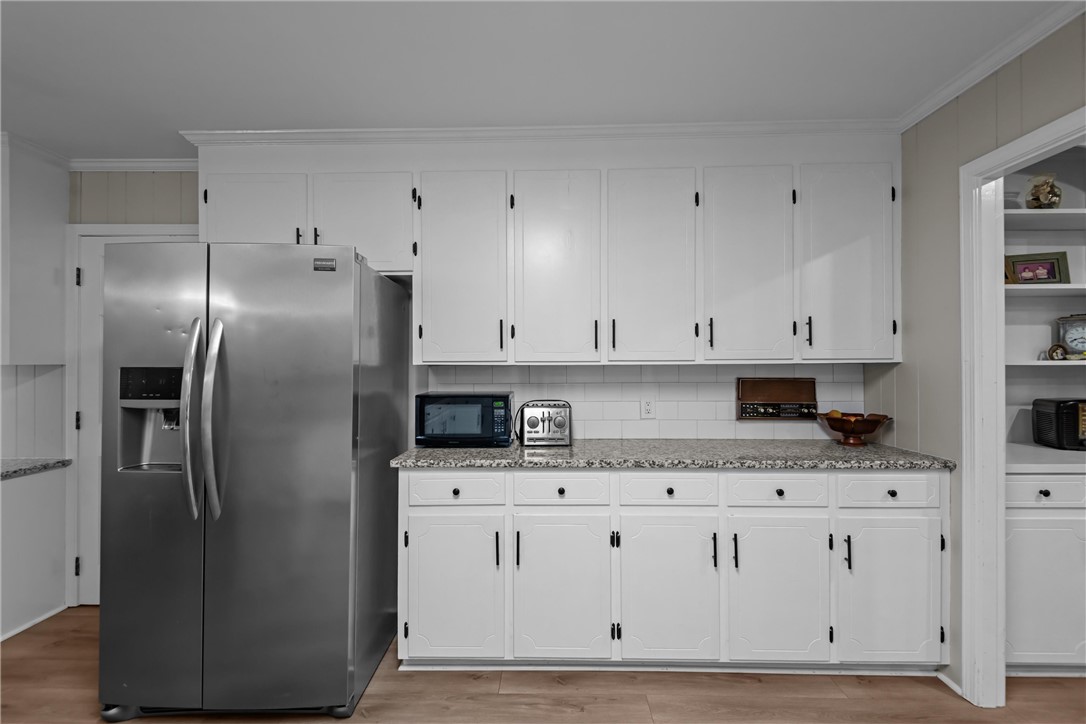 1012 Stratford Drive