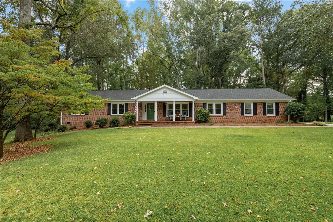 1012 Stratford Drive