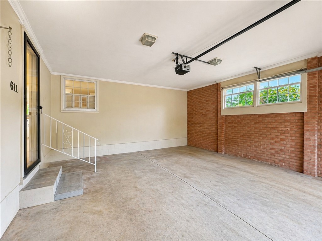 611 Heyward Road