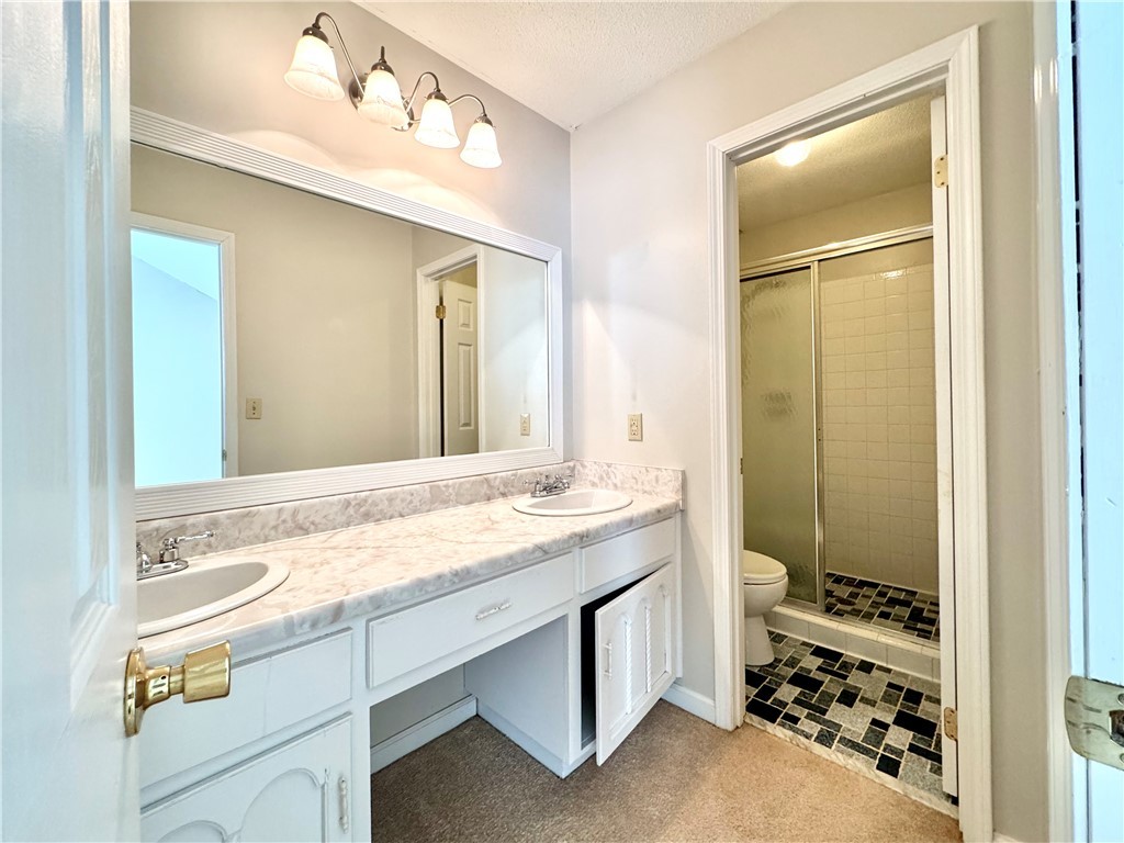 1951 Centerville Road