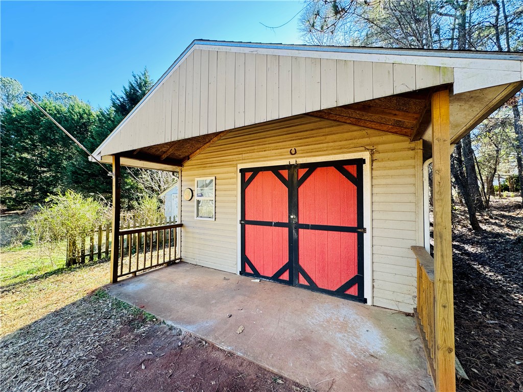 1951 Centerville Road