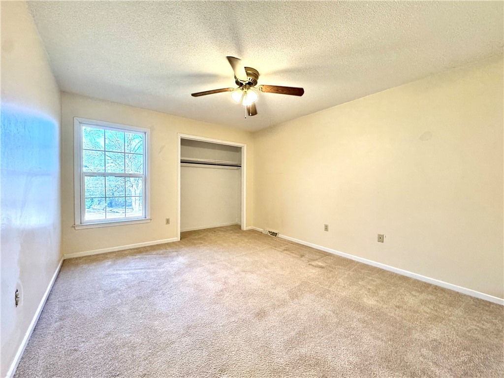 1951 Centerville Road