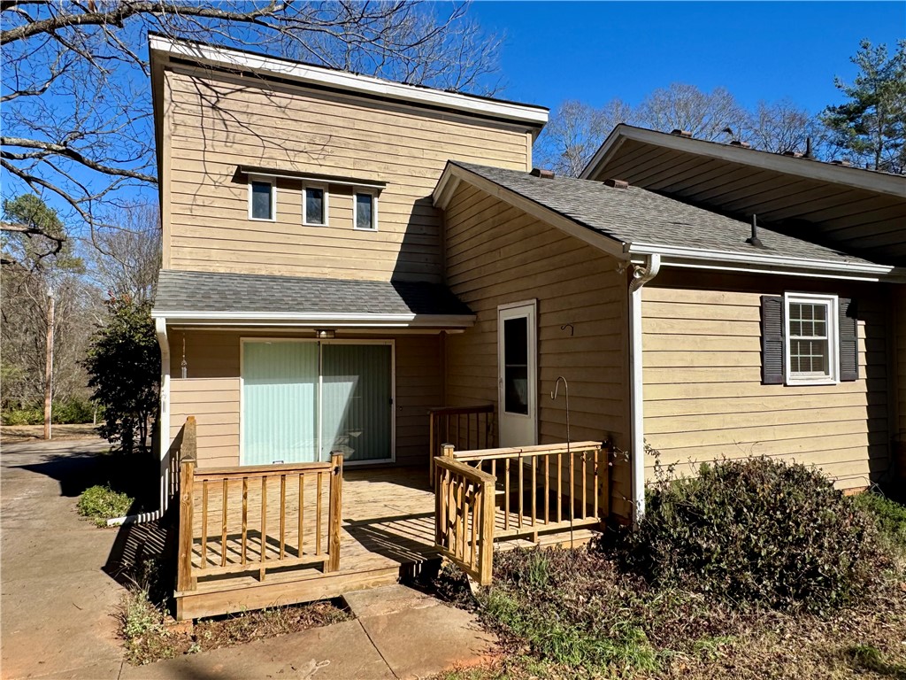 1951 Centerville Road