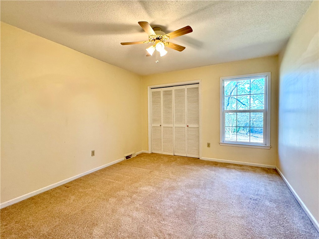 1951 Centerville Road