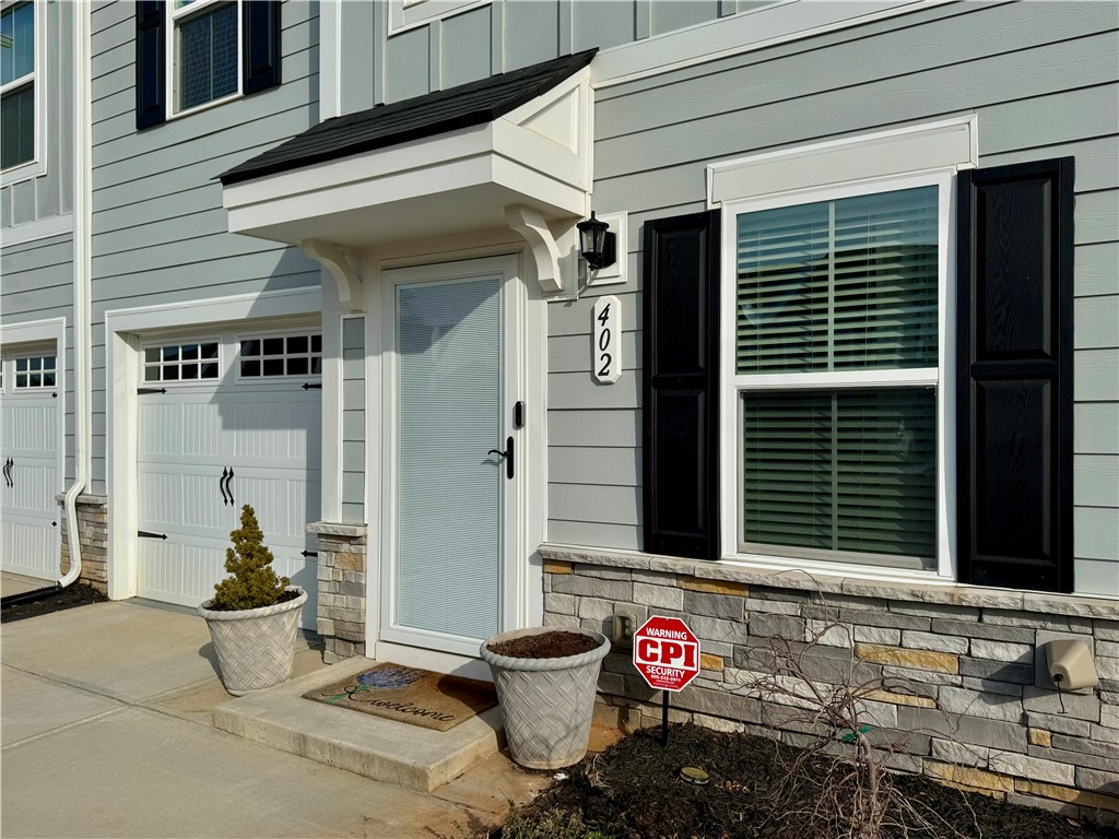 402 Camarillo Lane