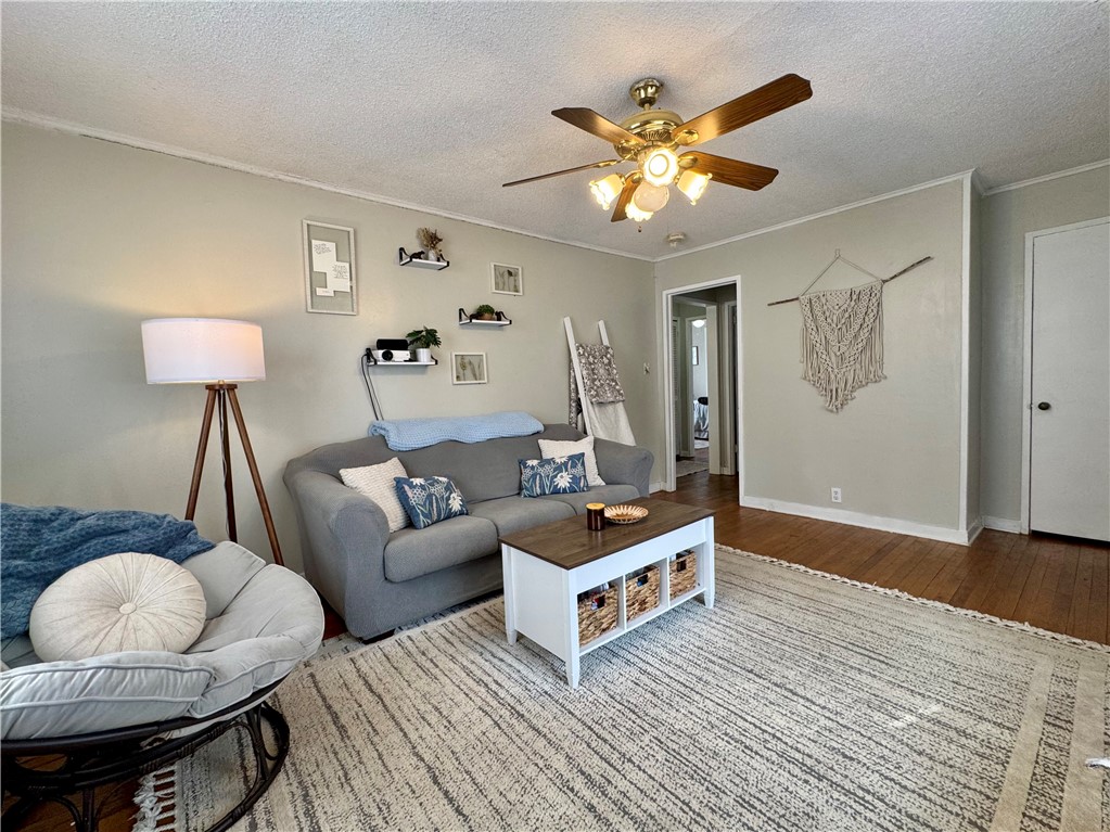 1909 Northview Avenue