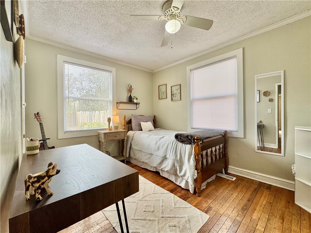 1909 Northview Avenue