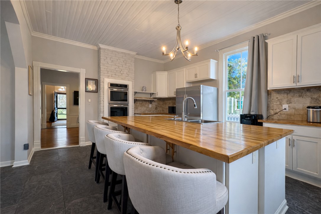 219 E Franklin Street