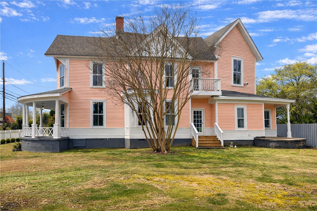 219 E Franklin Street