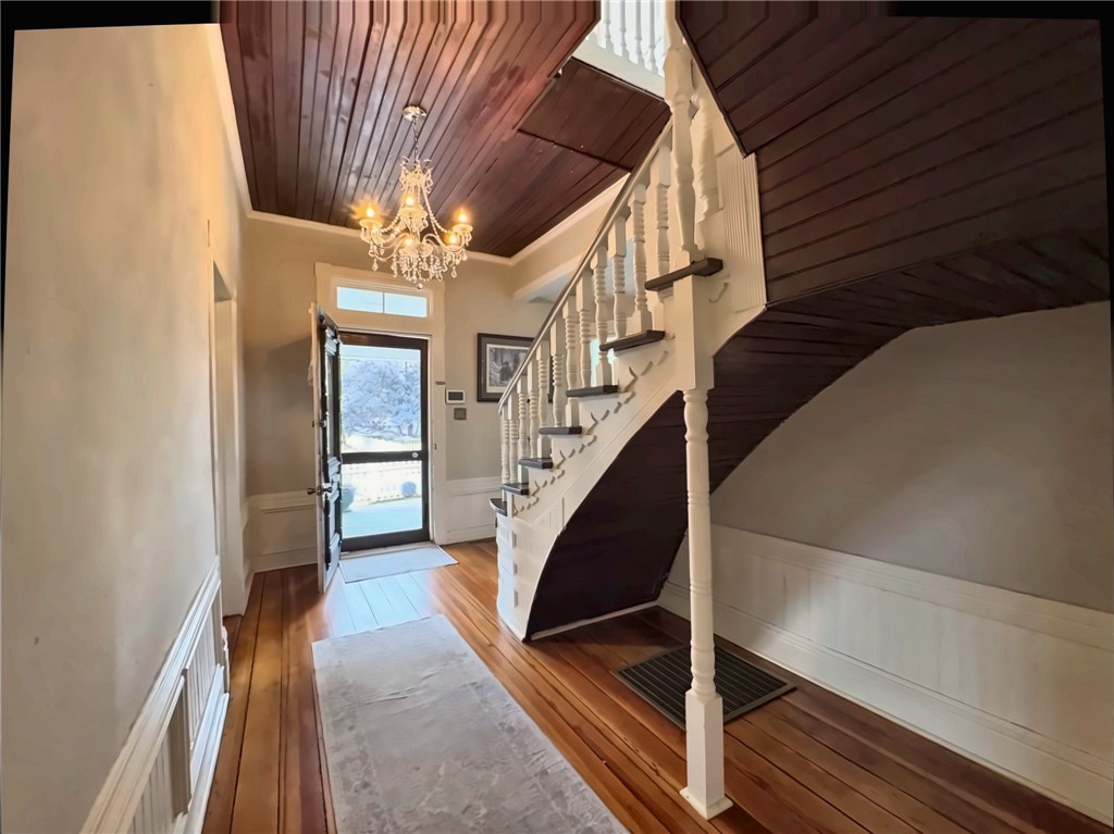 219 E Franklin Street